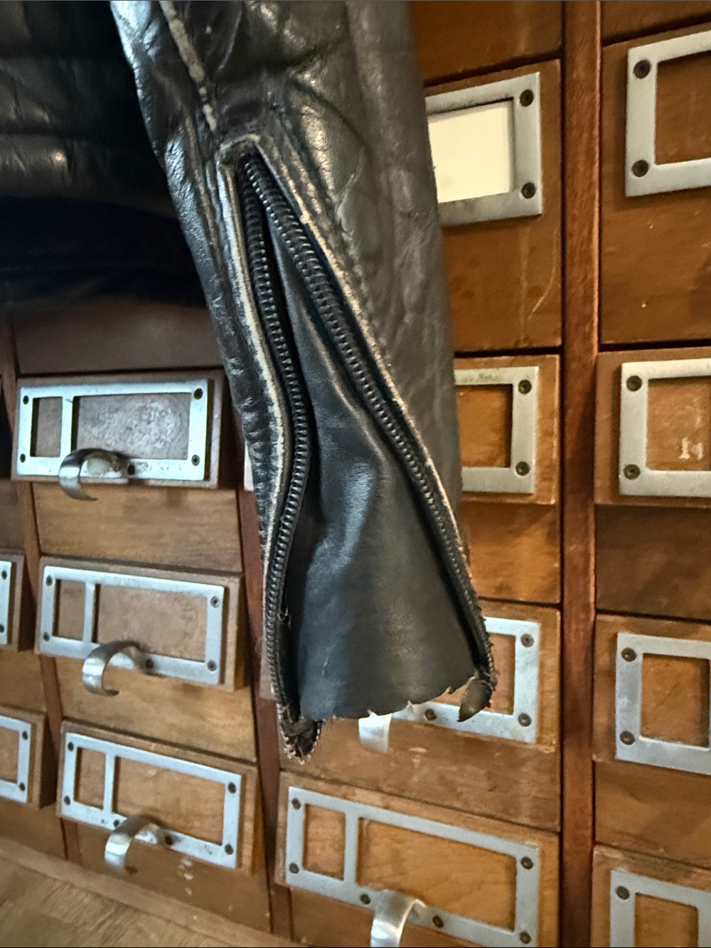 Taurus Leather Biker Racing Jacket Men’s - Picture 8 of 12